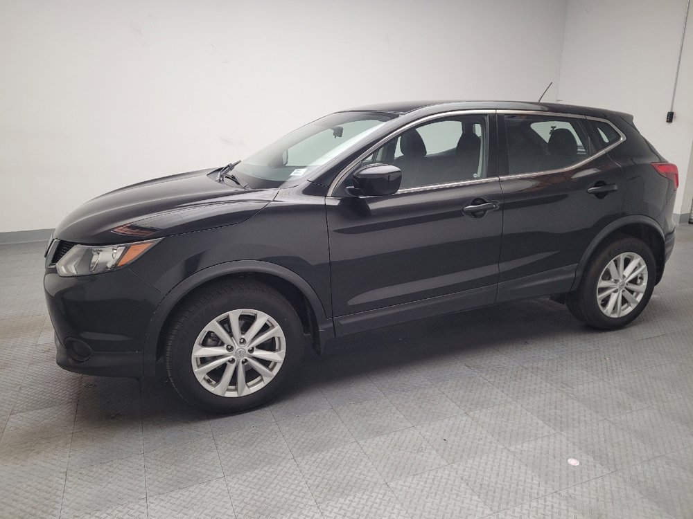 Used 2018 Nissan Rogue Sport S w/ S Appearance Package image 2