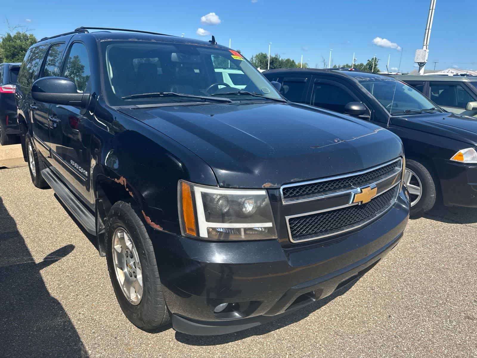 Used 2012 Chevrolet Suburban LT AWD/4WD image 6