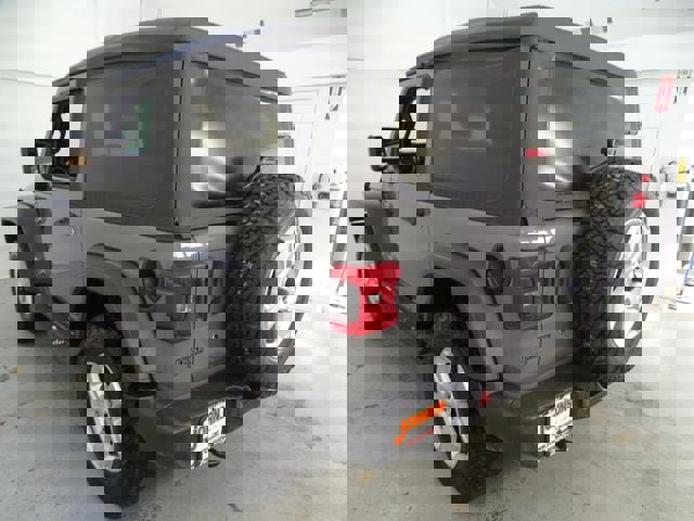 Used 2018 Jeep Wrangler Sport S image 14