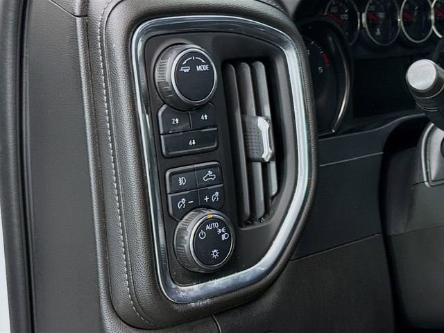 Used 2021 Chevrolet Silverado 3500 LT w/ Convenience Package image 13