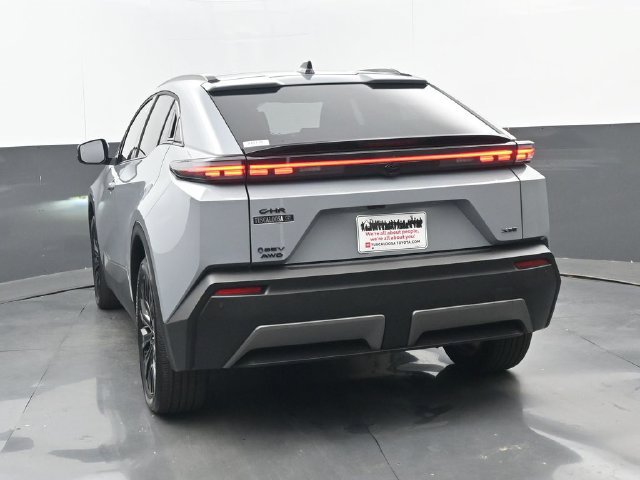 Used 2026 Toyota C-HR w/ Cold Weather Package AWD/4WD image 18