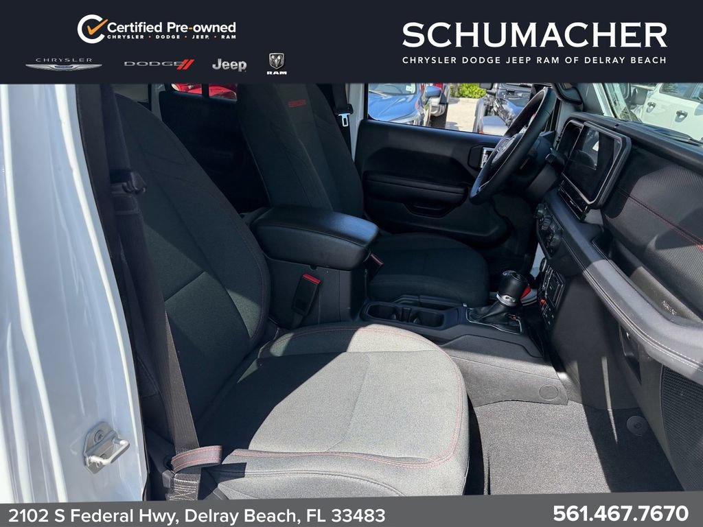 Used 2024 Jeep Wrangler Unlimited Rubicon AWD/4WD image 20