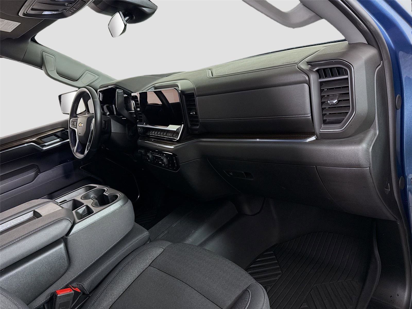 Used 2024 Chevrolet Silverado 1500 LT AWD/4WD image 21
