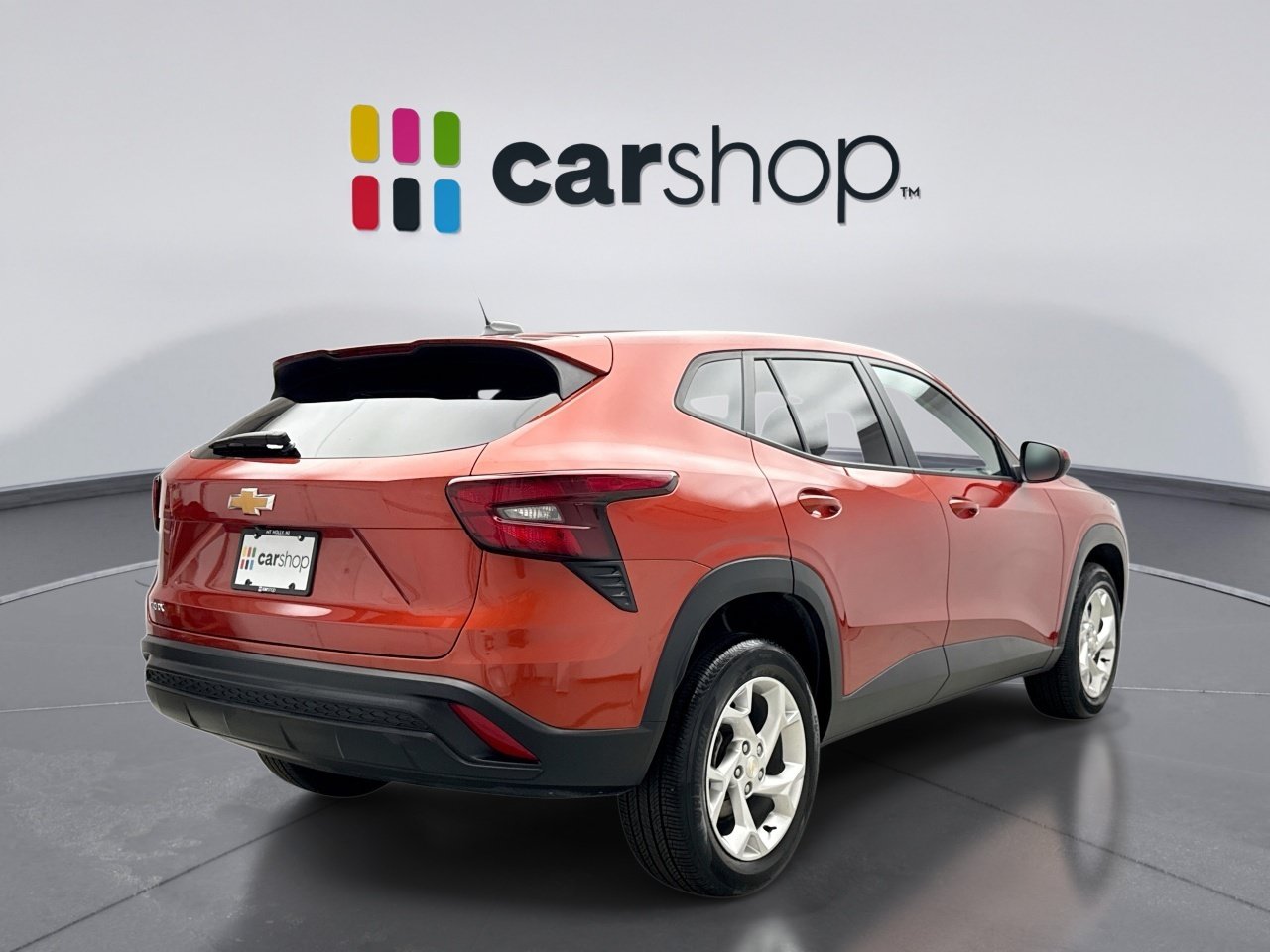 Used 2024 Chevrolet Trax LS w/ LS Convenience Package FWD image 5