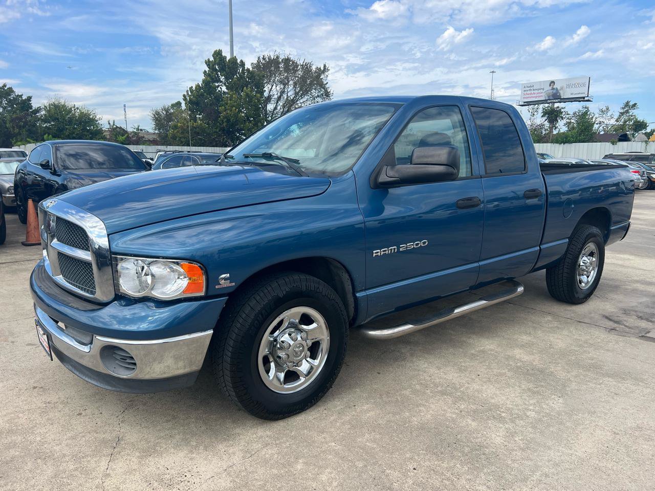 Used 2003 Dodge Ram 2500 Truck SLT RWD image 2