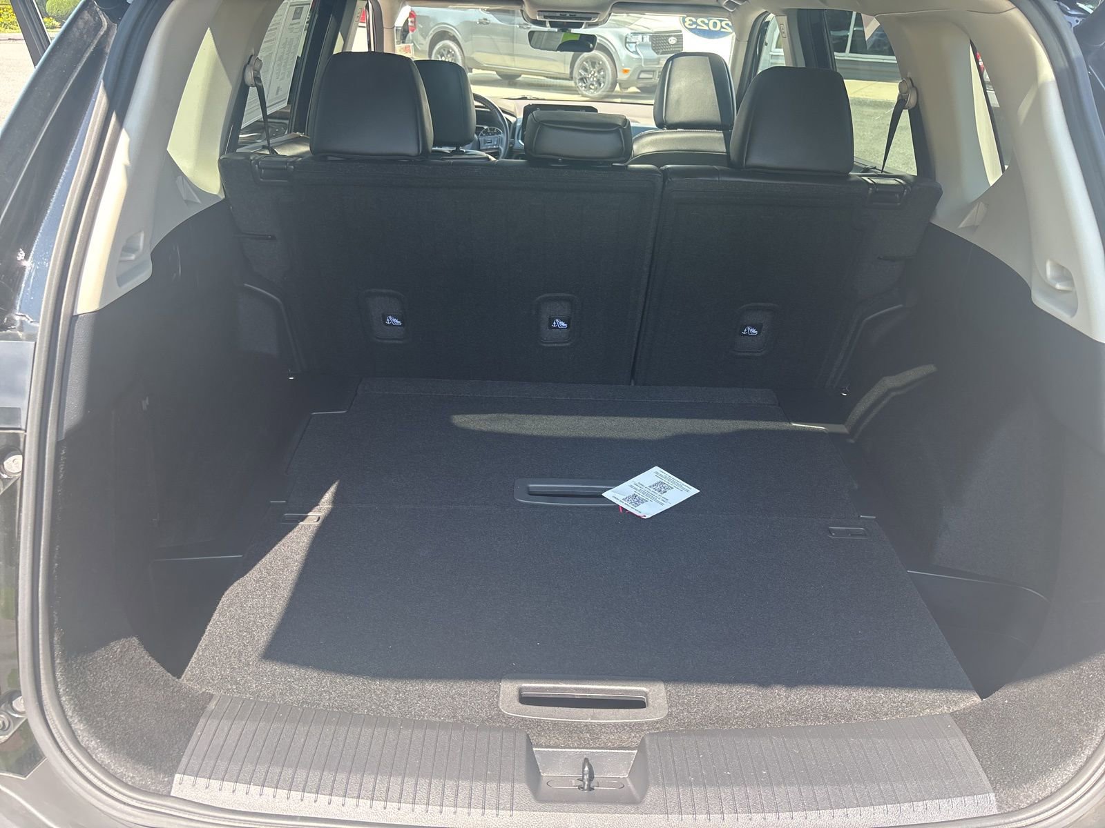 Used 2023 Nissan Rogue SL w/ SL Premium Package image 29