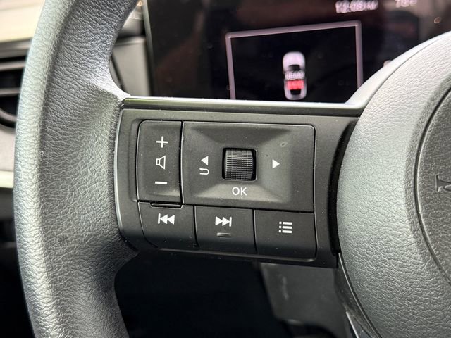 Certified 2025 Nissan Kicks SV FWD image 23
