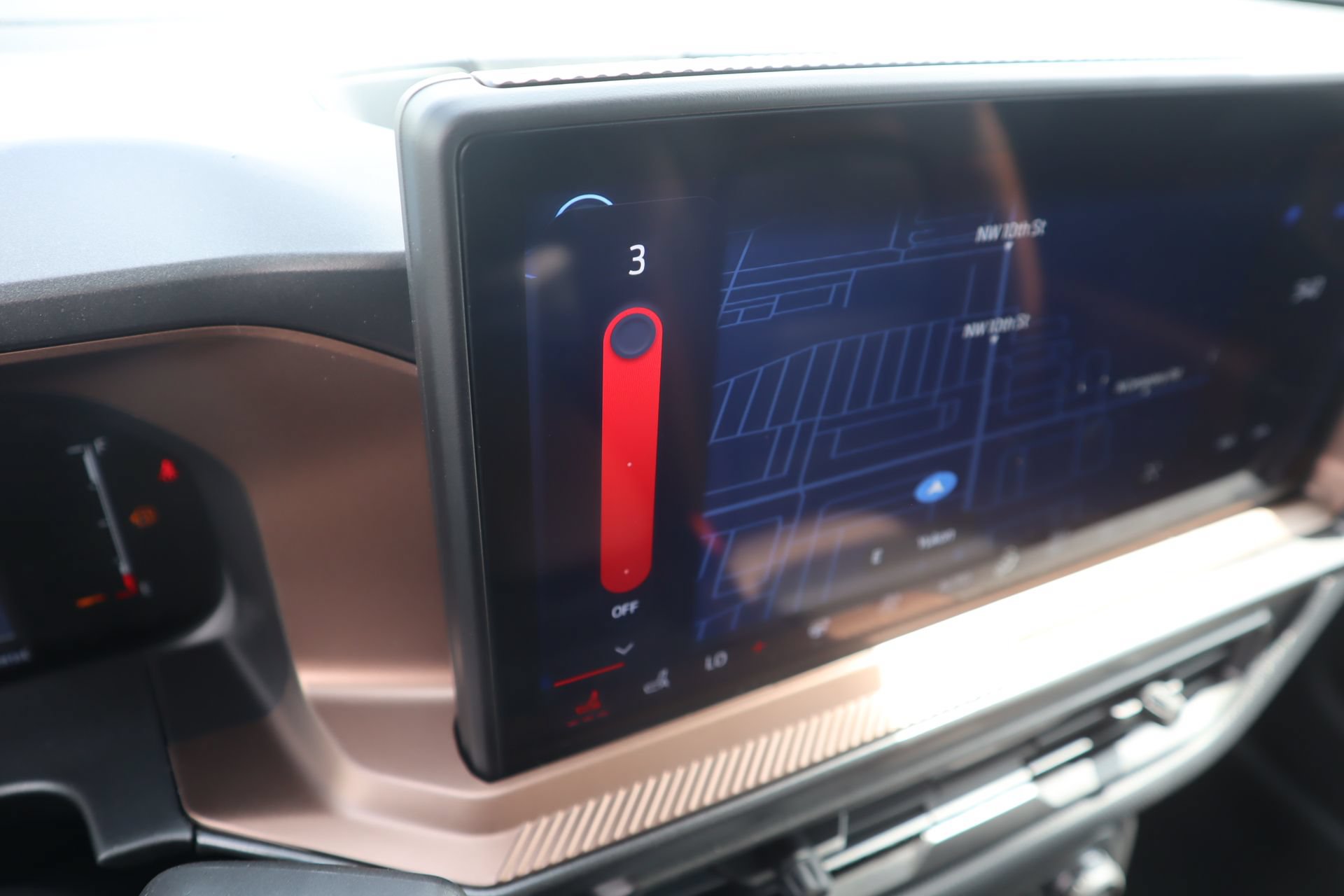 New 2026 Ford Bronco Sport Outer Banks w/ Outer Banks Tech Package+ AWD/4WD image 8