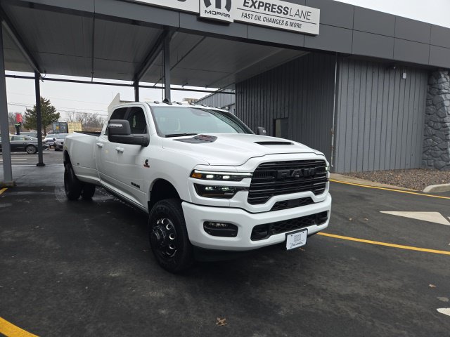 New 2026 RAM 3500 Laramie AWD/4WD image 2