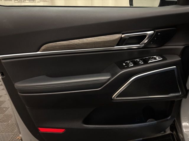 Certified 2021 Kia Telluride SX w/ SX Prestige Package image 10