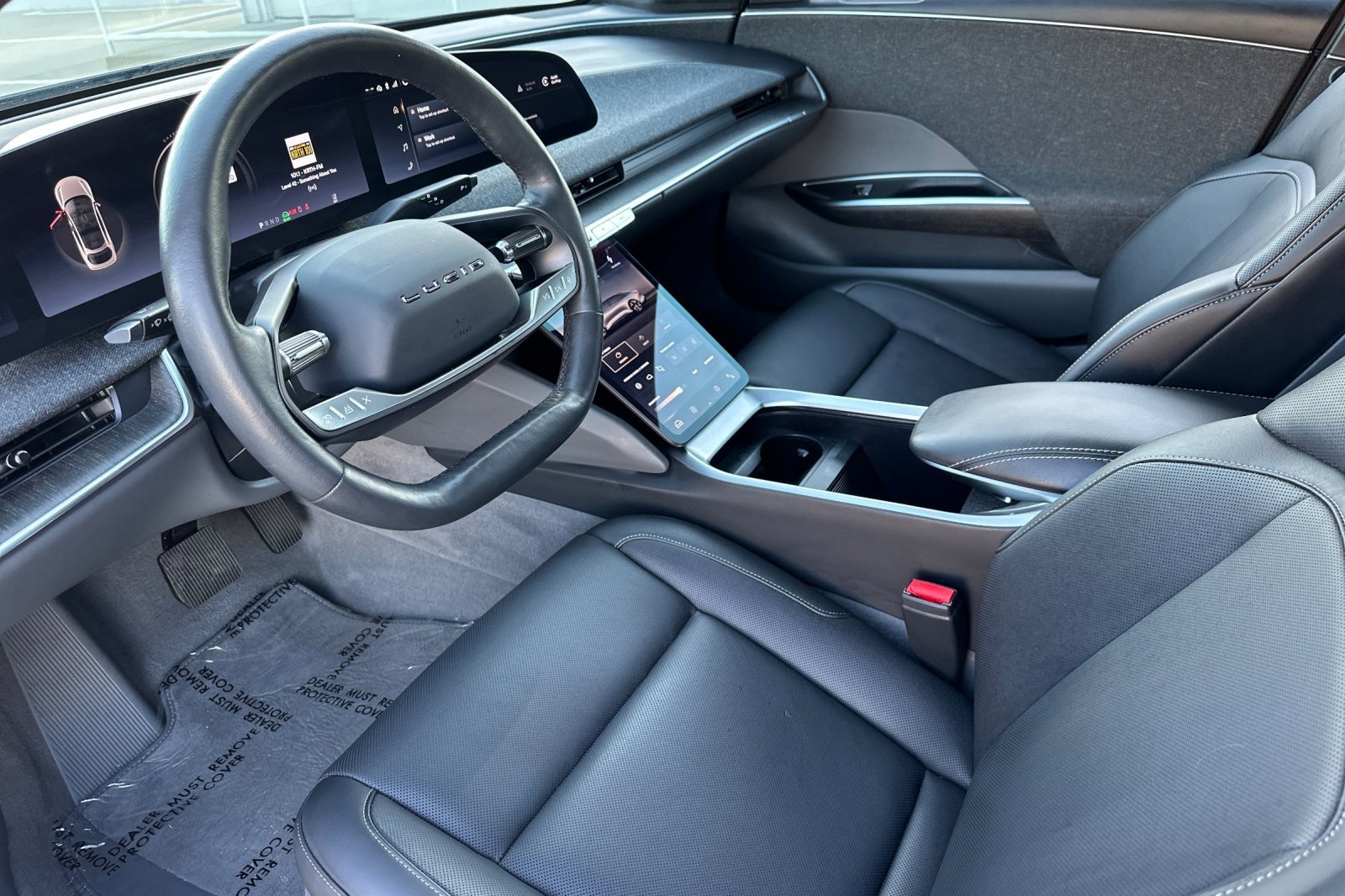 Used 2024 Lucid Air Touring image 9