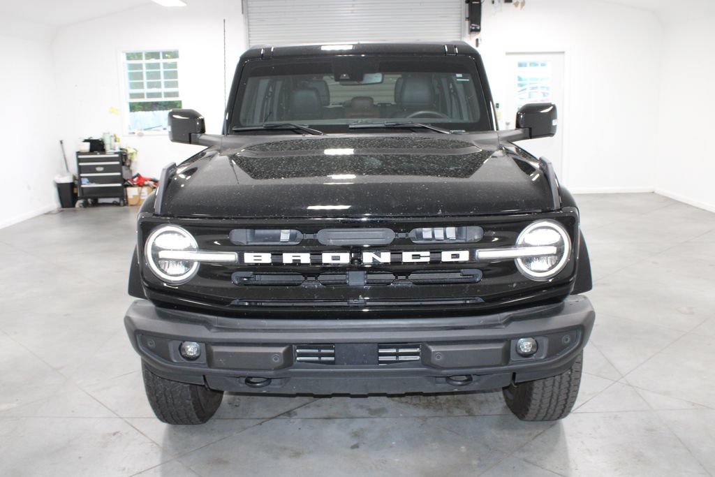 Used 2024 Ford Bronco Outer Banks AWD/4WD image 3