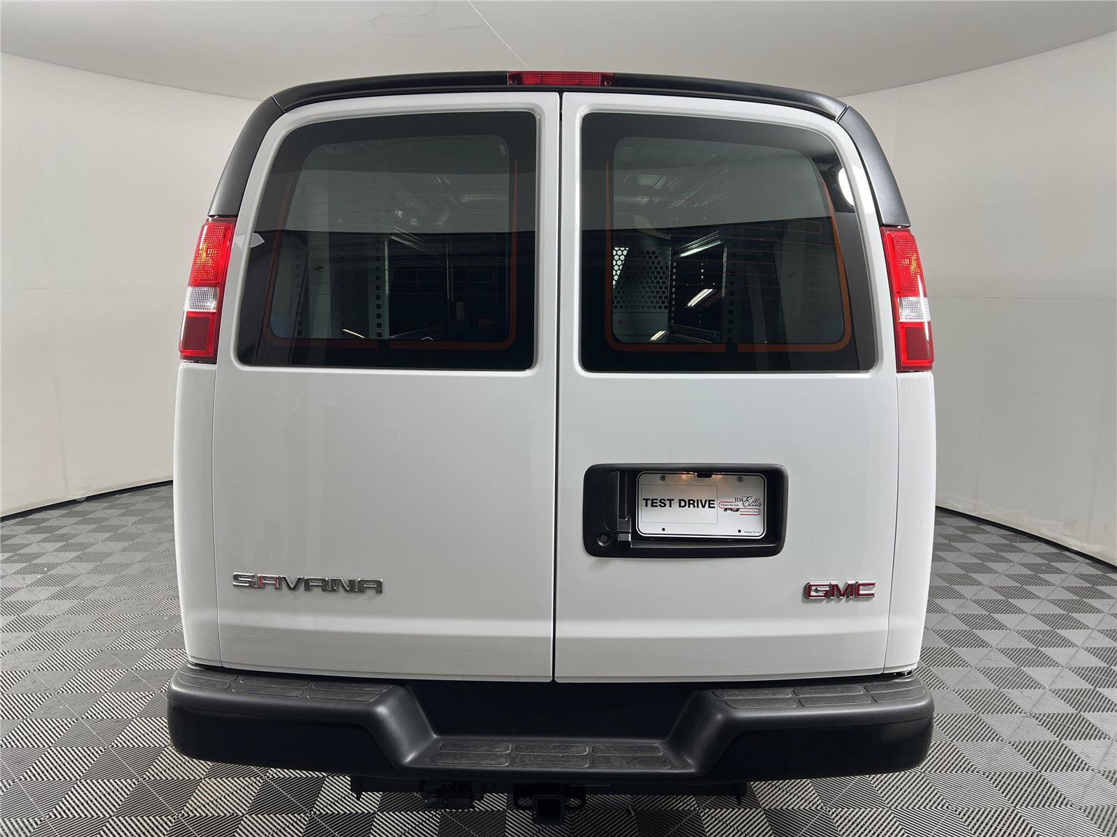 New 2025 GMC Savana 2500 w/ Driver Convenience Package RWD image 5