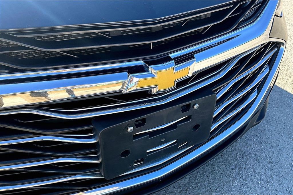 Used 2023 Chevrolet Malibu LT image 33