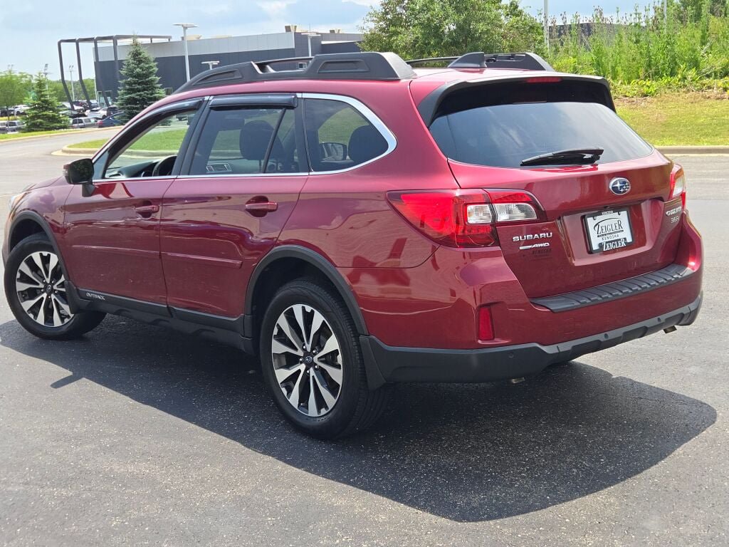 Used 2017 Subaru Outback 3.6R Limited AWD/4WD image 14
