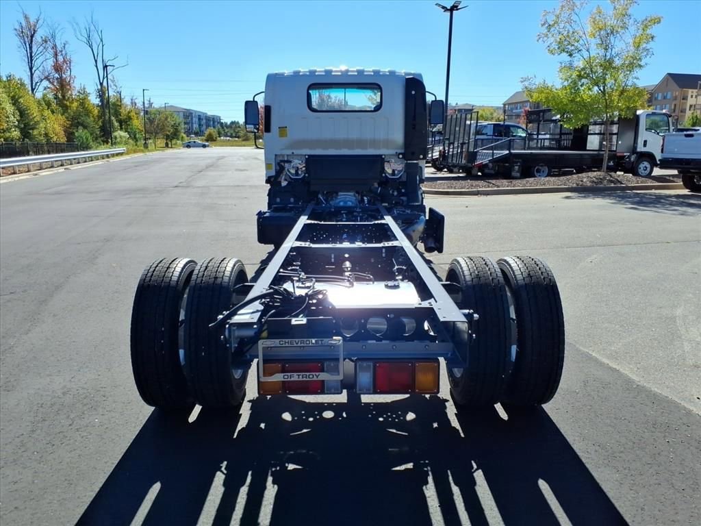 New 2024 Chevrolet Low Cab Forward 5500XD image 25