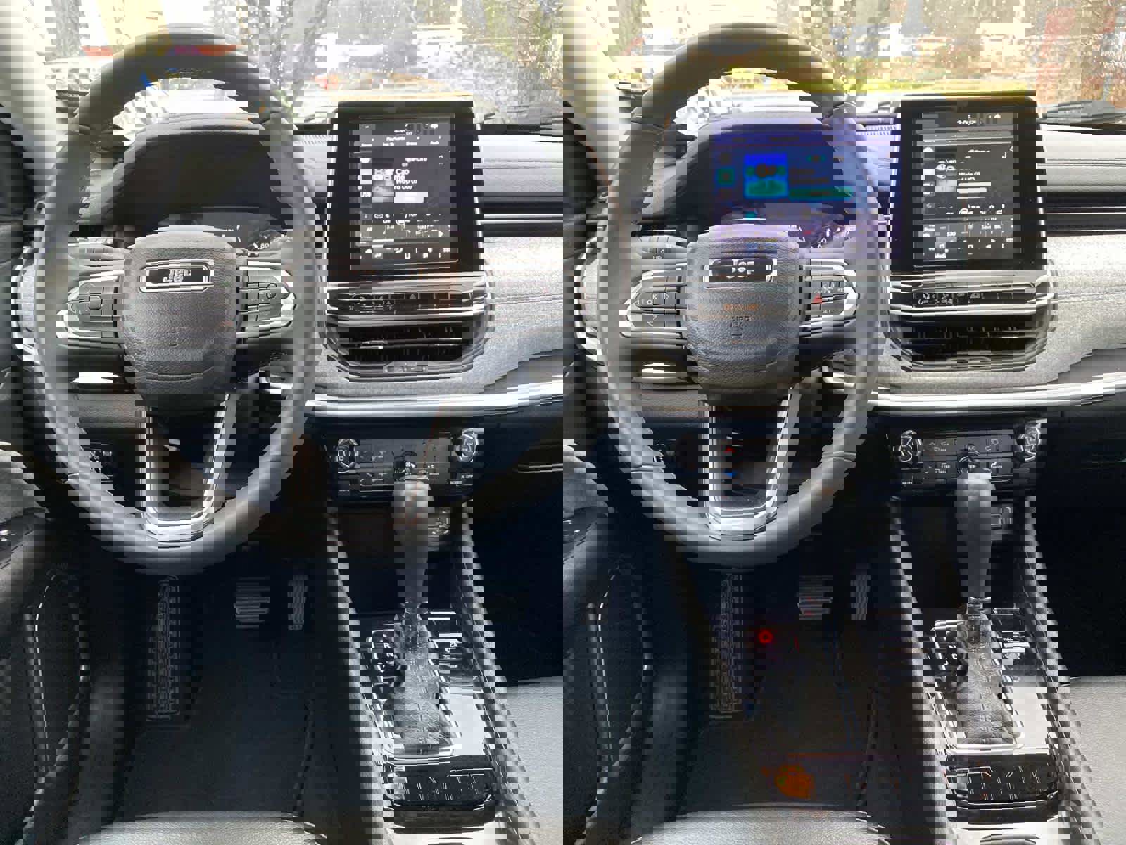 Certified 2022 Jeep Compass Latitude image 11