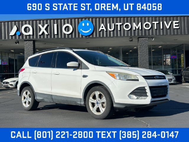 Used 2015 Ford Escape SE w/ Equipment Group 201A AWD/4WD image 1
