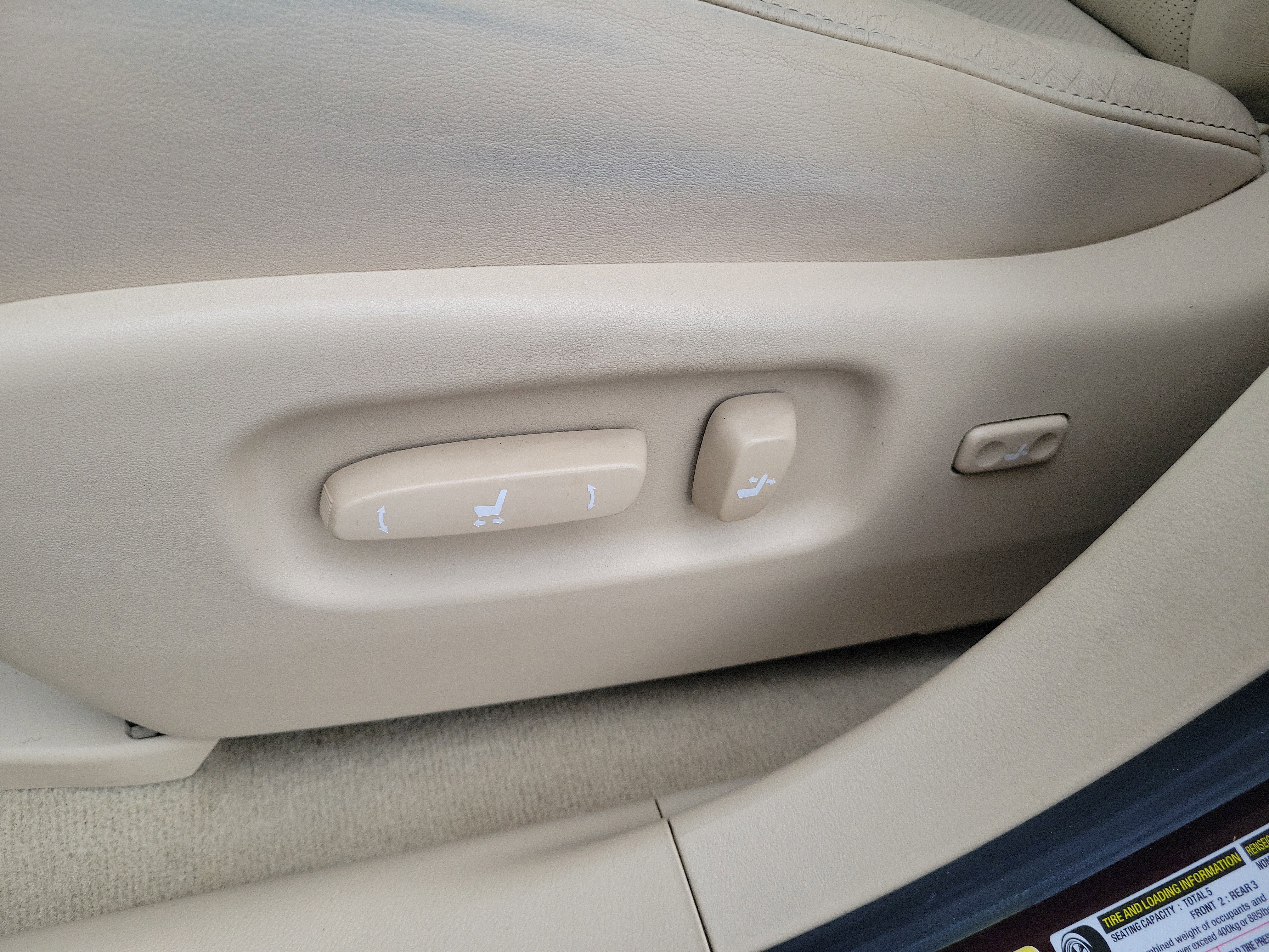 Used 2013 Lexus RX 350 AWD w/ Navigation Pkg image 17