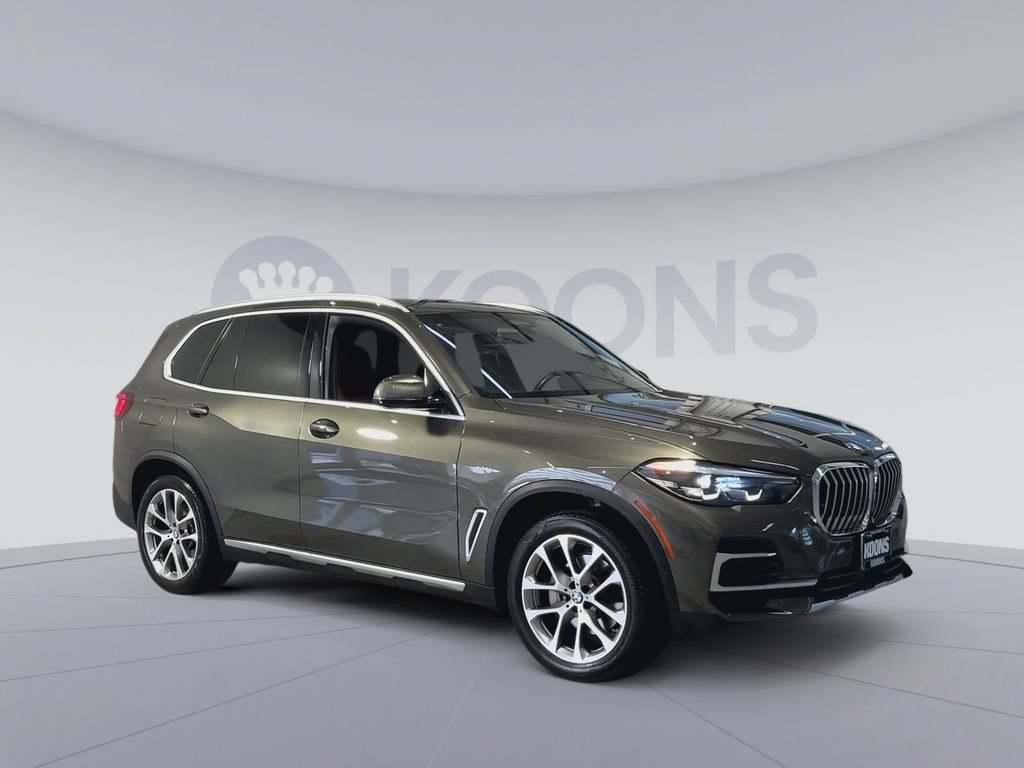 Used 2023 BMW X5 xDrive40i AWD/4WD image 2