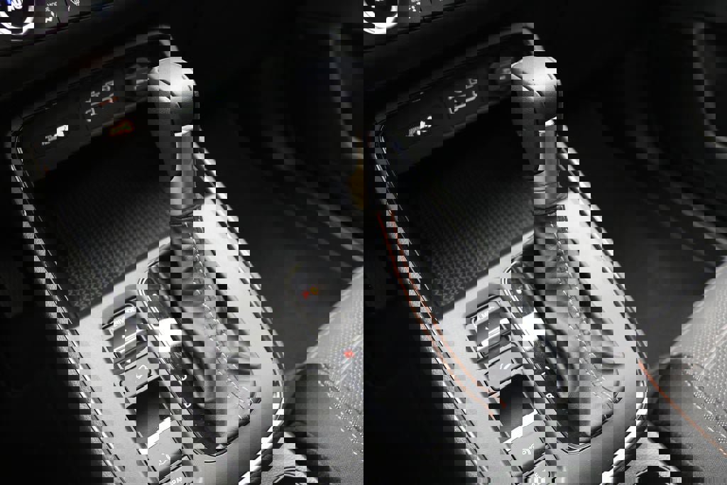 Used 2025 Honda CR-V Sport image 26