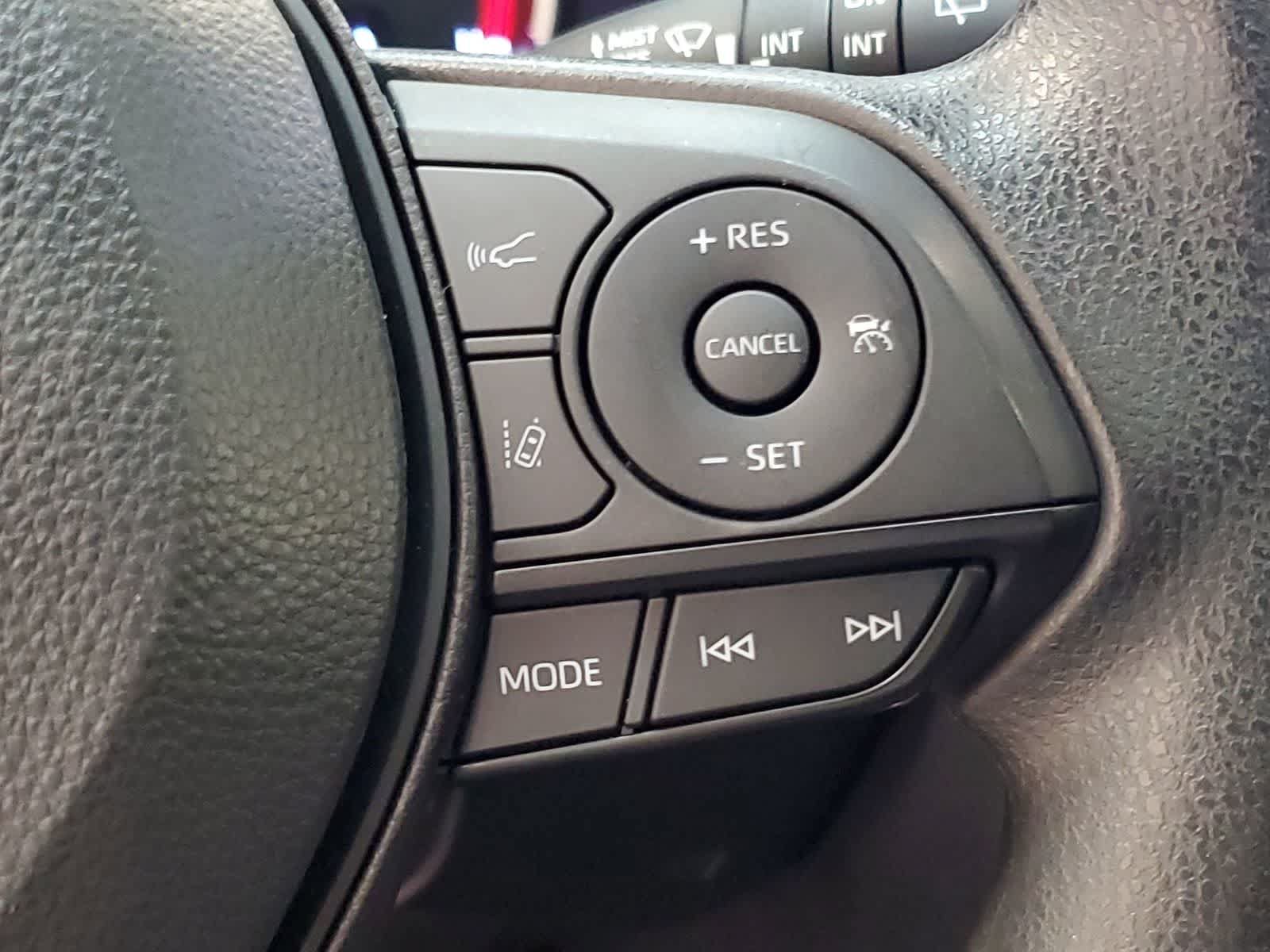 Used 2024 Toyota RAV4 XLE w/ Convenience Package AWD/4WD image 12
