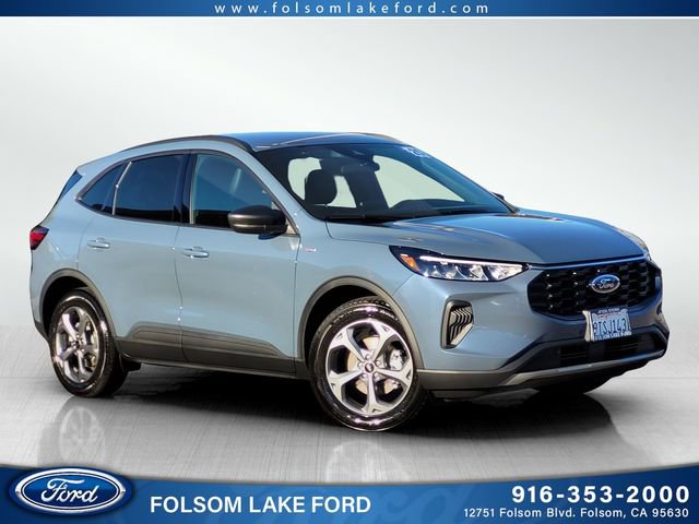 Used 2025 Ford Escape ST-Line w/ Equipment Group 301A video 1