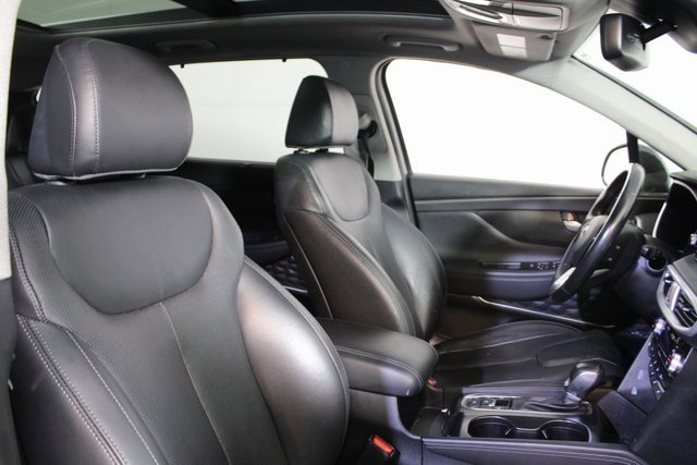 Used 2019 Hyundai Santa Fe AWD image 10