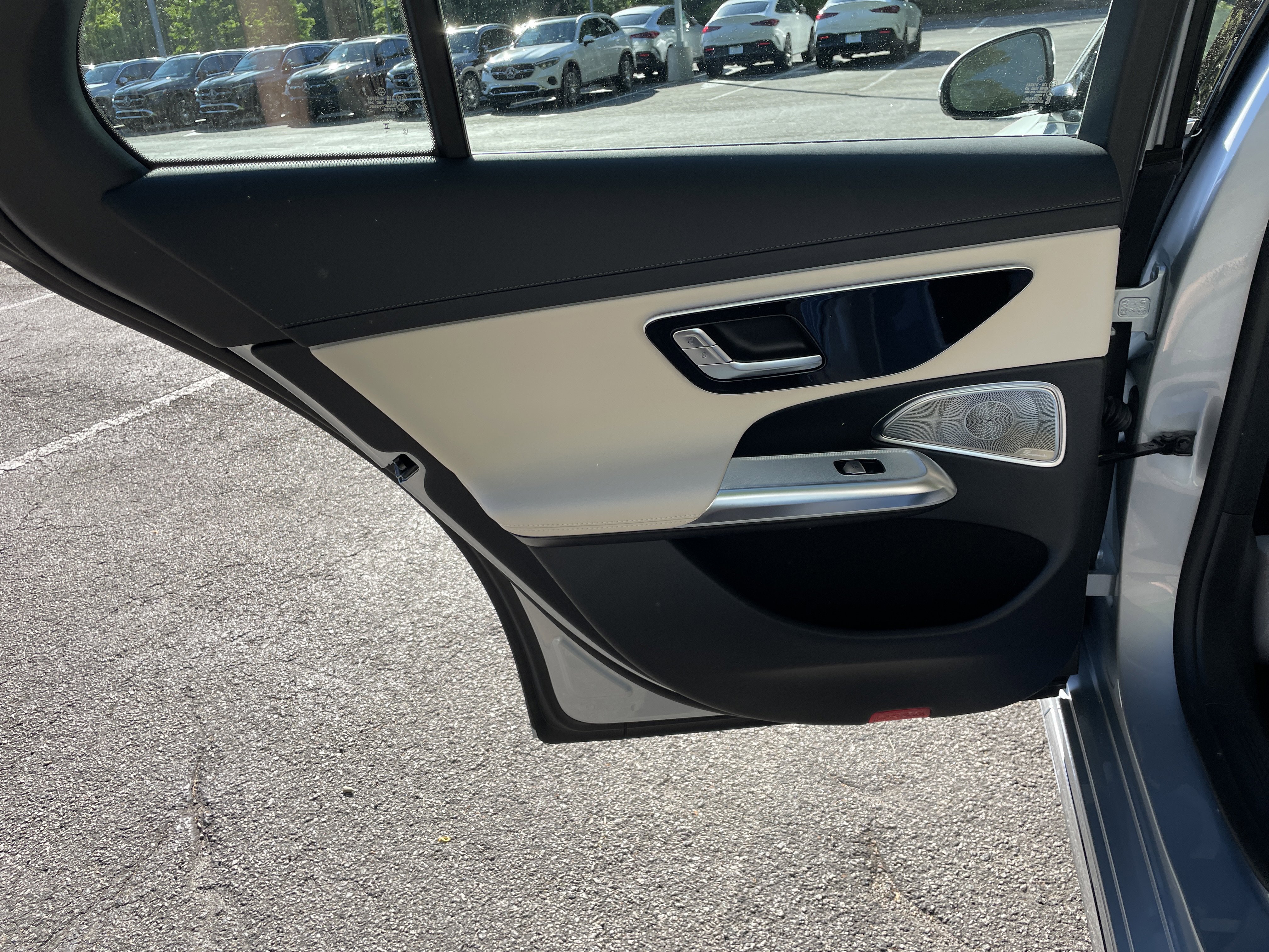 New 2026 Mercedes-Benz E 450 4MATIC Sedan image 35