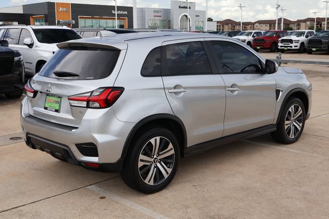 Used 2023 Mitsubishi Outlander Sport SE AWD/4WD image 6