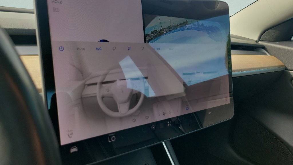 Used 2018 Tesla Model 3 Long Range RWD image 19
