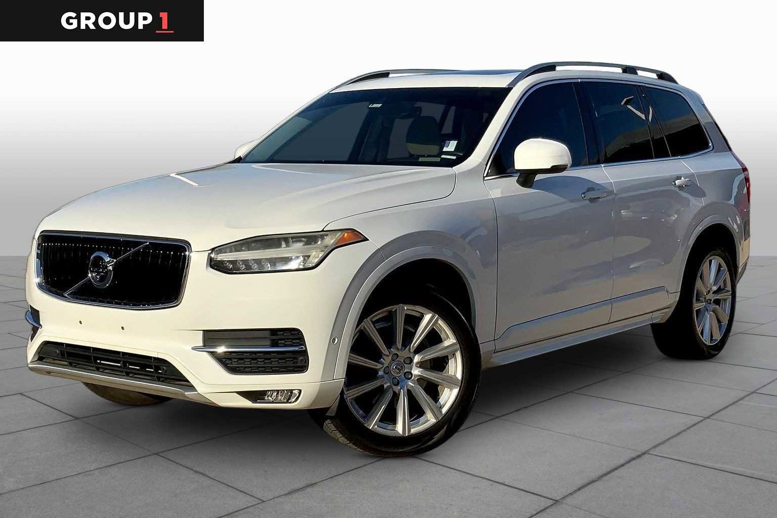 Used 2017 Volvo XC90 T5 Momentum w/ Vision Package