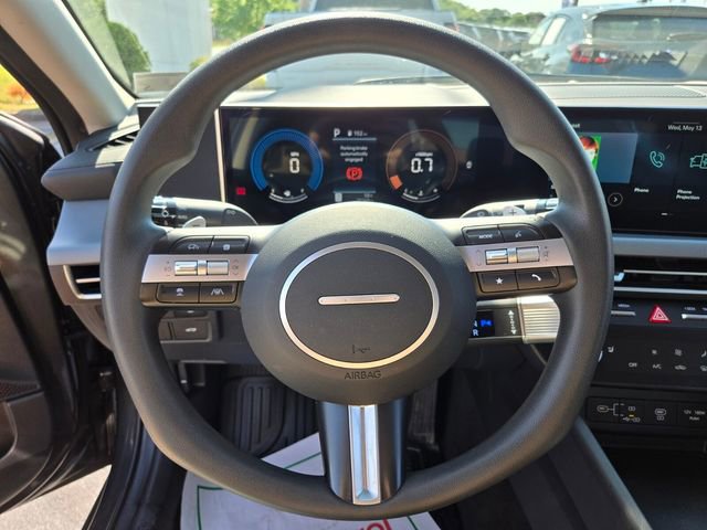 Used 2025 Hyundai Sonata SEL FWD image 30