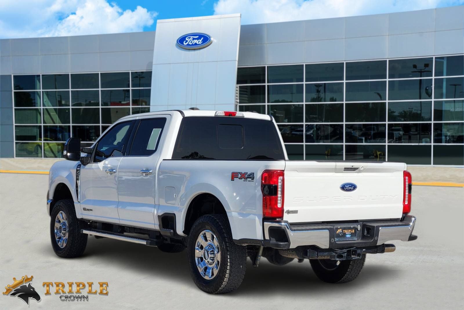 Used 2023 Ford F250 Lariat w/ Tow Technology Package AWD/4WD image 5