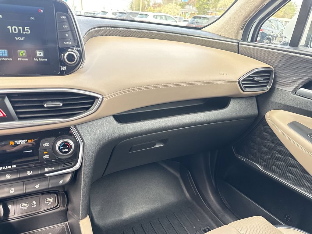 Used 2020 Hyundai Santa Fe Limited AWD/4WD image 13