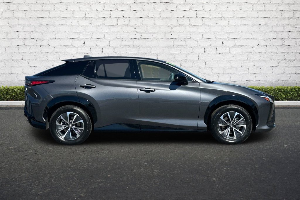 Used 2023 Lexus RZ 450e Premium w/ Technology Package AWD/4WD image 3