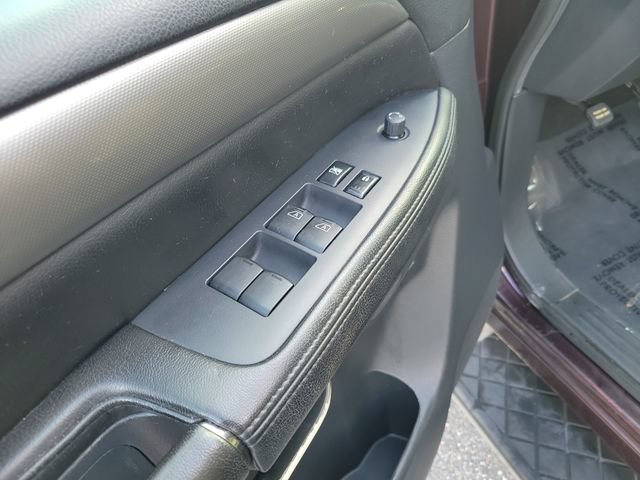 Used 2013 Nissan Armada SV RWD image 16