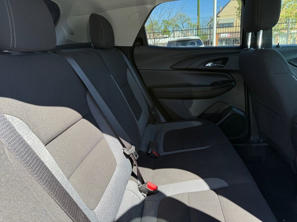 Used 2023 Chevrolet TrailBlazer LT w/ Convenience Package FWD image 21