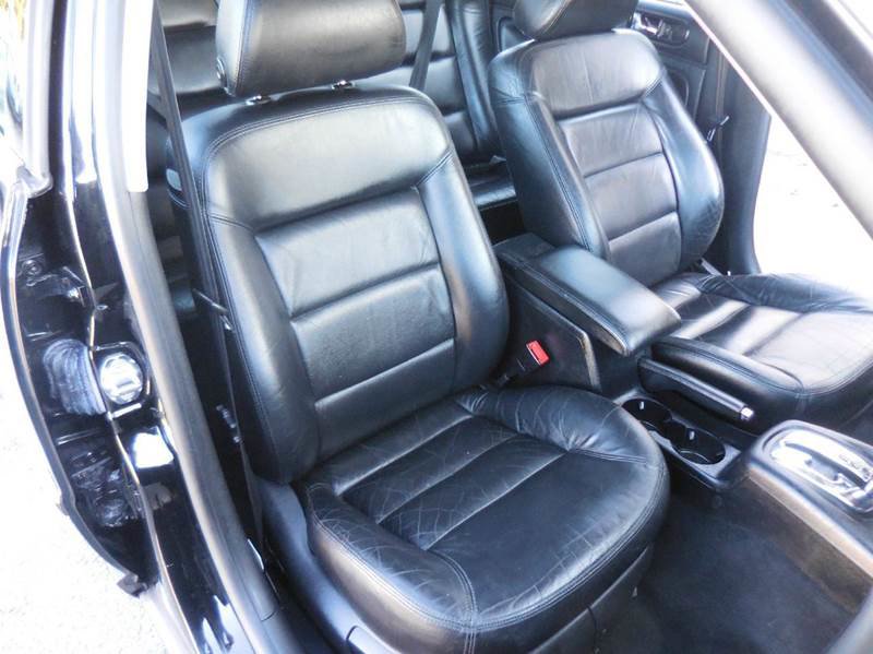 Used 2001 Volkswagen Passat GLX AWD/4WD image 16