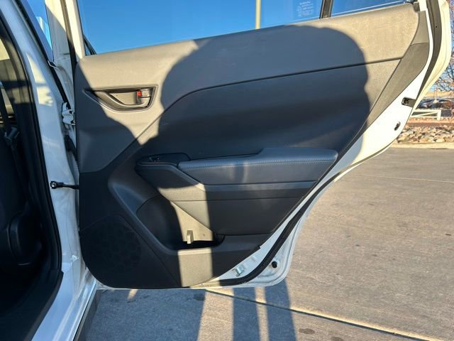 Used 2024 Subaru Crosstrek 2.0i Premium image 26