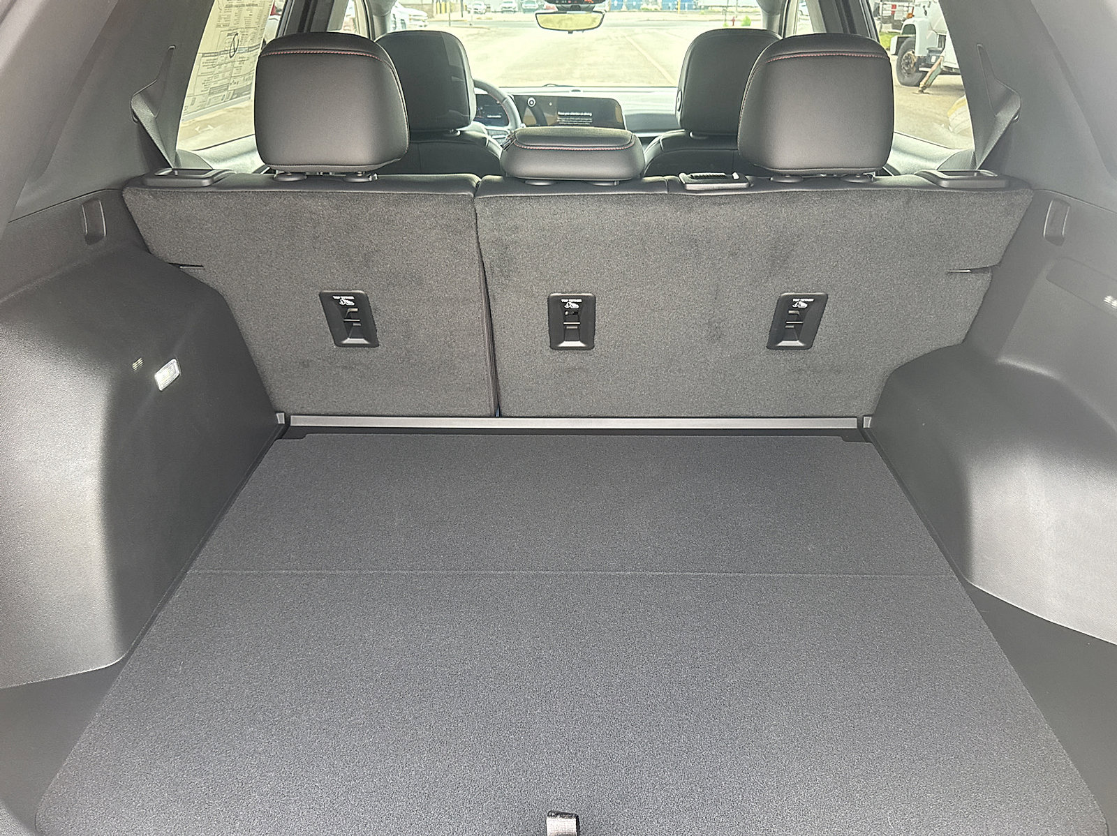 New 2026 Chevrolet Equinox RS w/ Safety and Technology Package FWD image 10