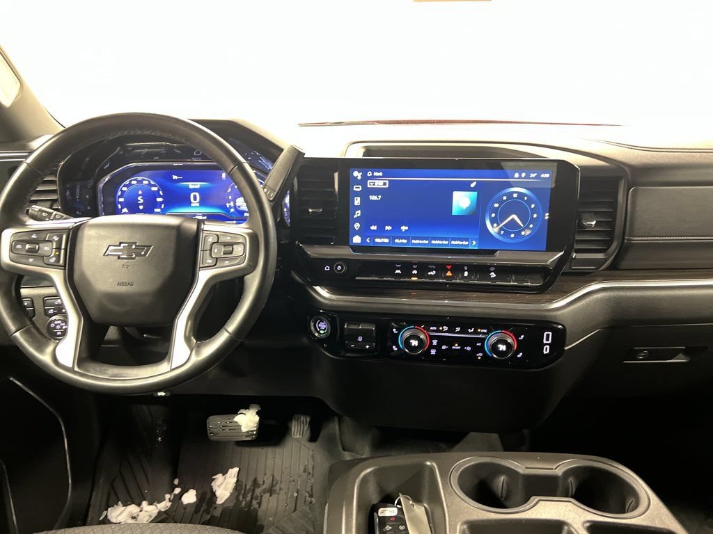 Certified 2023 Chevrolet Silverado 1500 RST AWD/4WD image 17