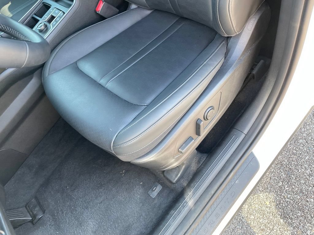 New 2026 Kia Sorento EX w/ EX Premium Package FWD image 24