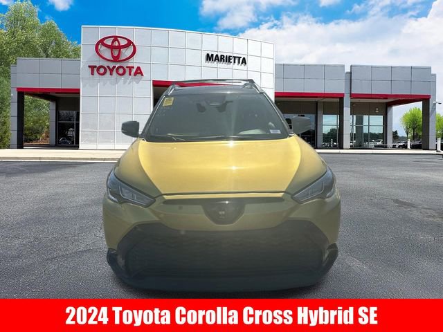 Used 2024 Toyota Corolla Cross AWD Hybrid w/ Moonroof Package image 4