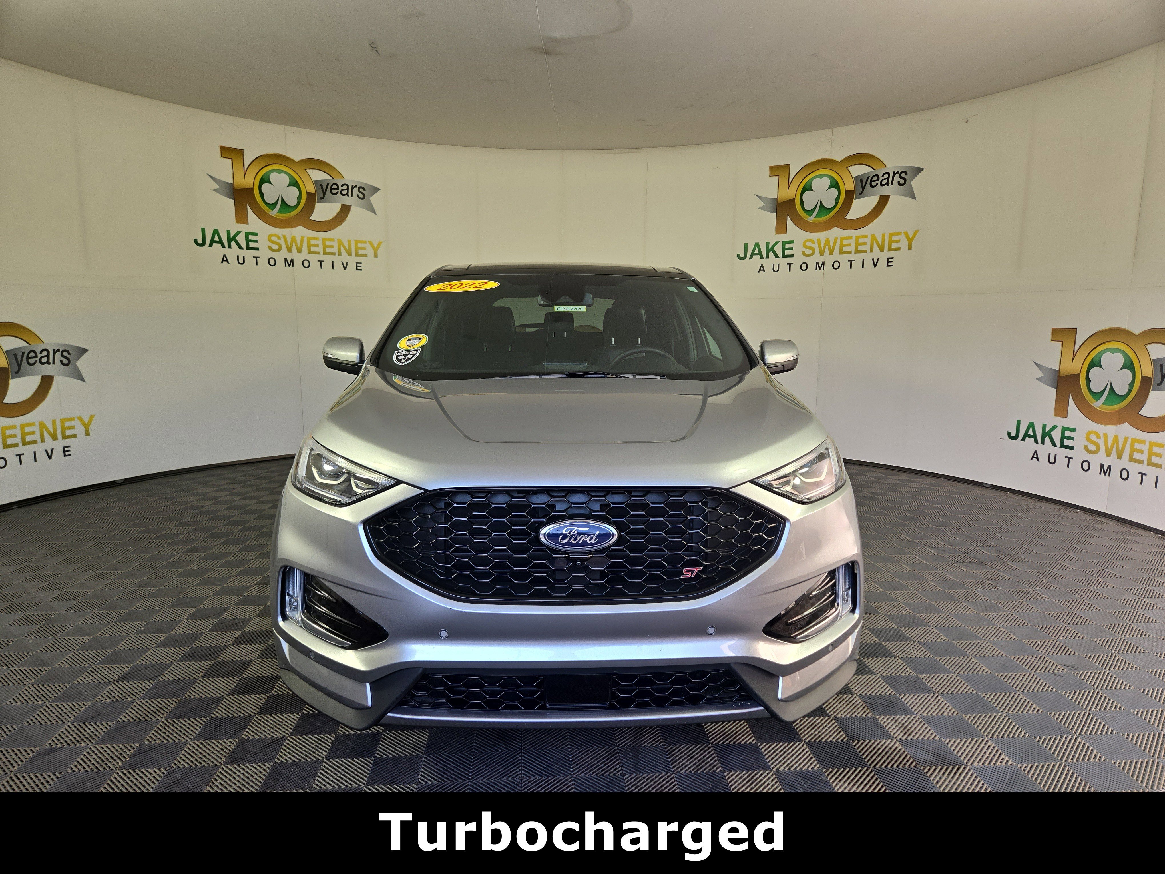 Used 2022 Ford Edge ST w/ Equipment Group 401A image 3