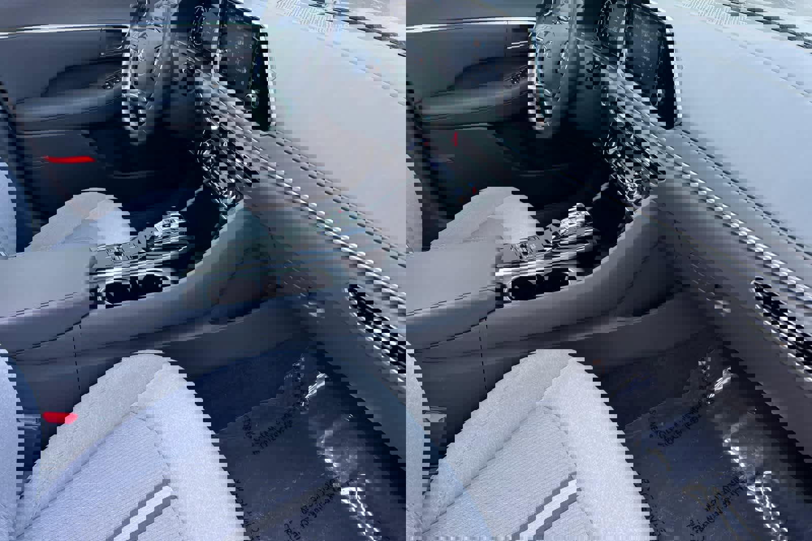 Used 2021 Hyundai Sonata SEL w/ Convenience Package image 16