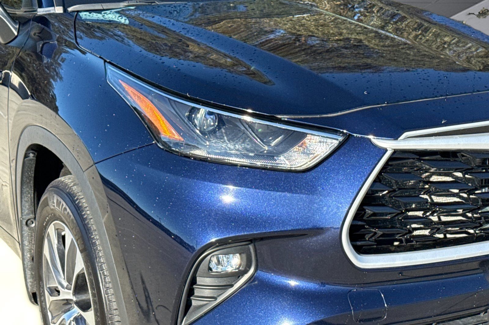 Used 2024 Toyota Highlander XLE image 10