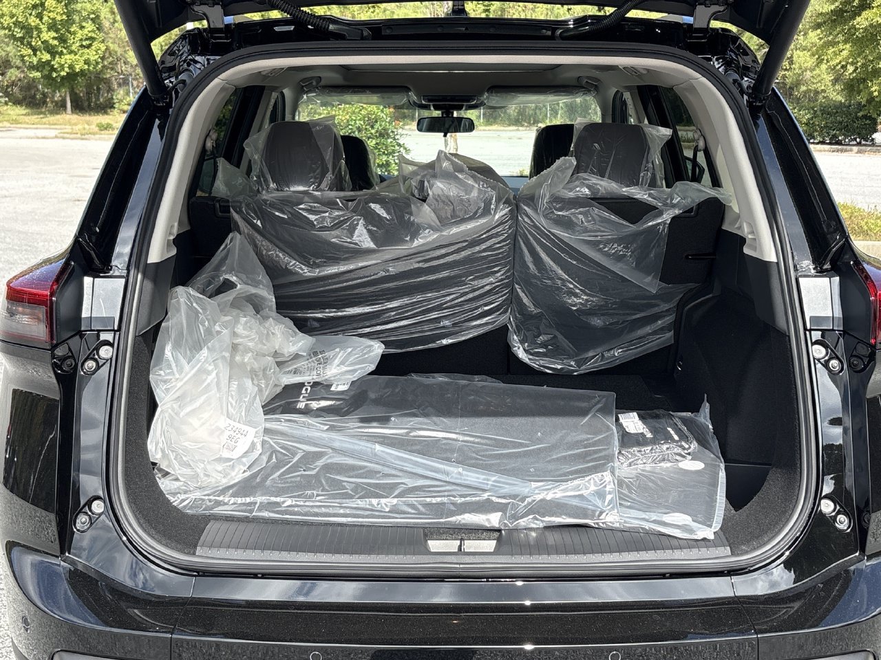 New 2027 Nissan Rogue Dark Armor FWD image 22