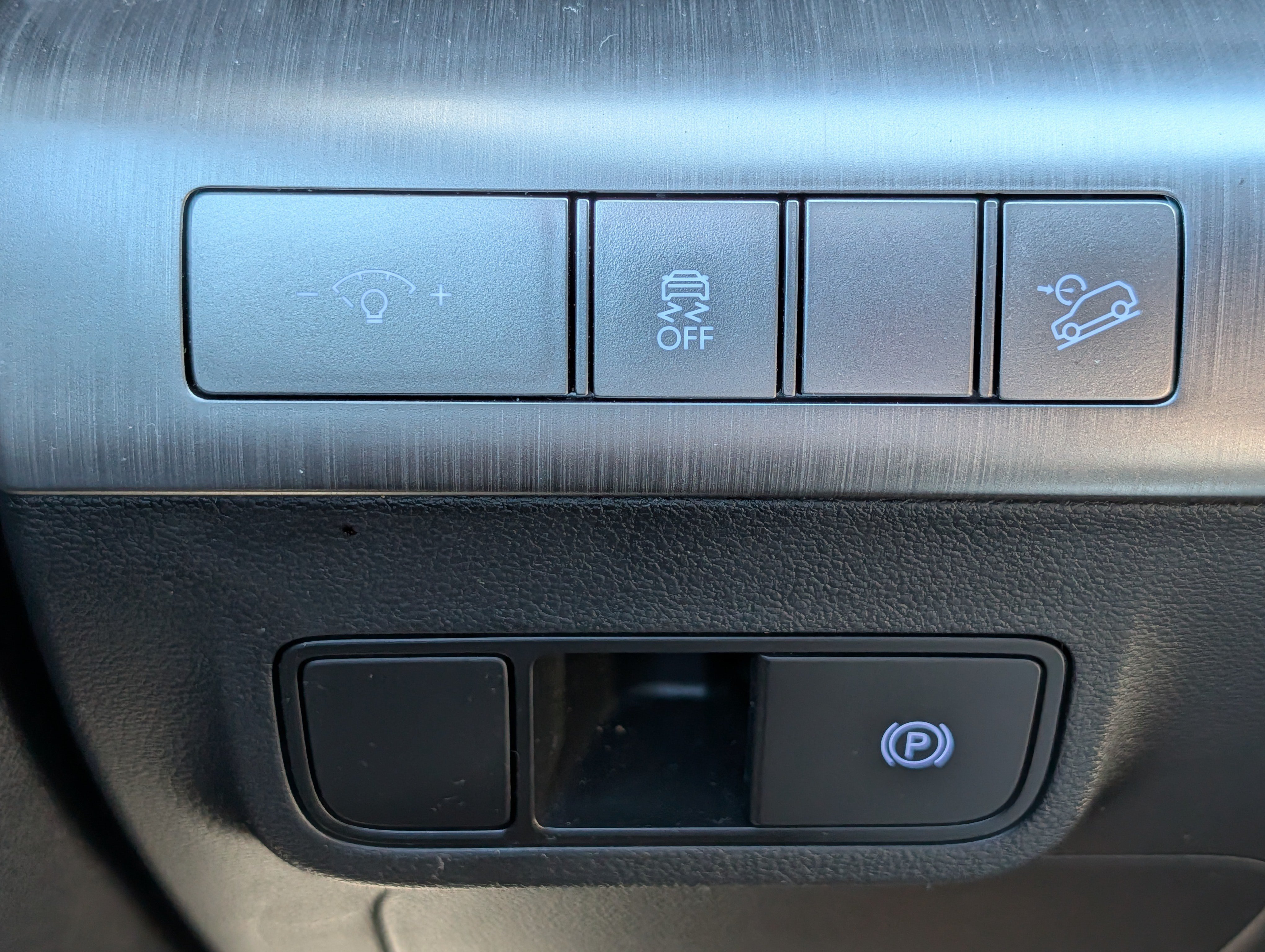 Certified 2024 Hyundai Kona SEL AWD/4WD image 26