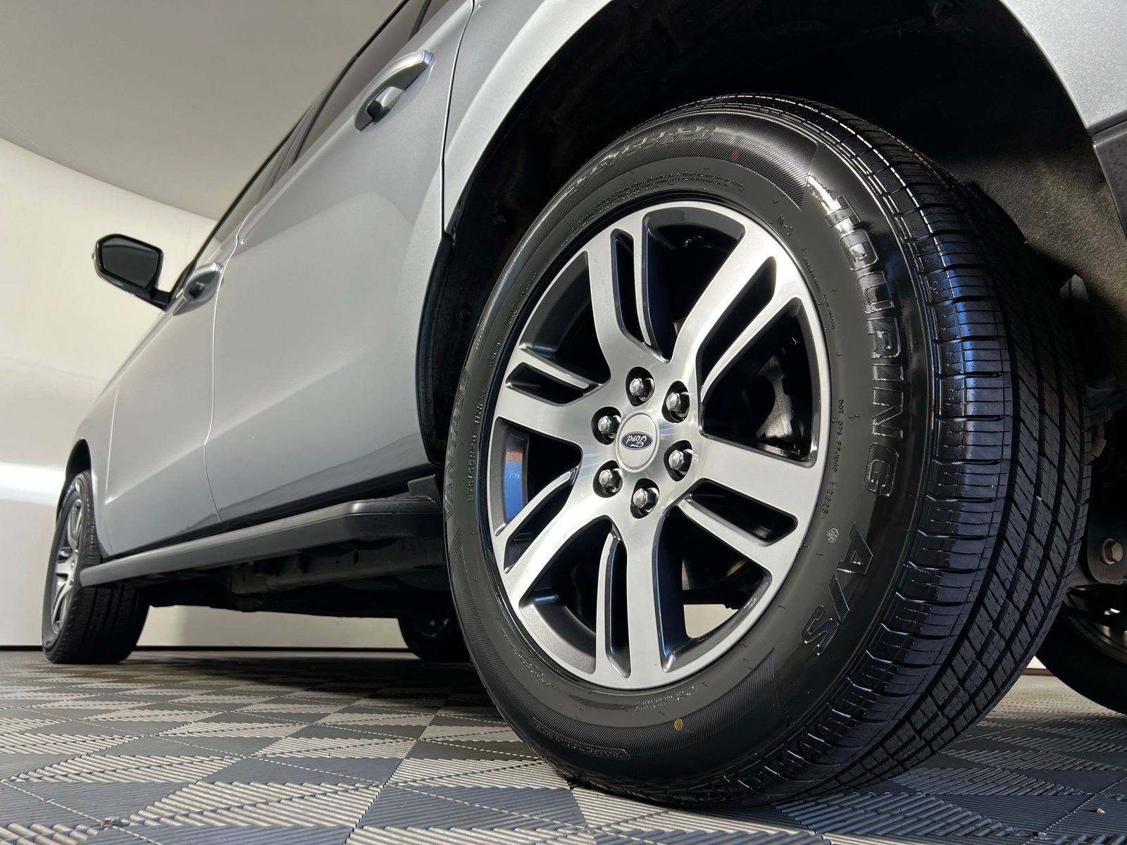 Used 2024 Ford Expedition Max Limited image 32